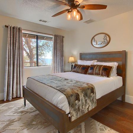 New! Yosemite Mountain Villa, Stunning Views -More Oakhurst Exterior foto